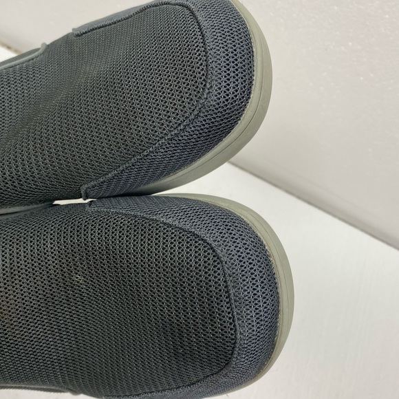Olukai Nohea Mesh Dark Shadow Gray Slip on Comfort Shoes Men’s size 11.5 main image 8